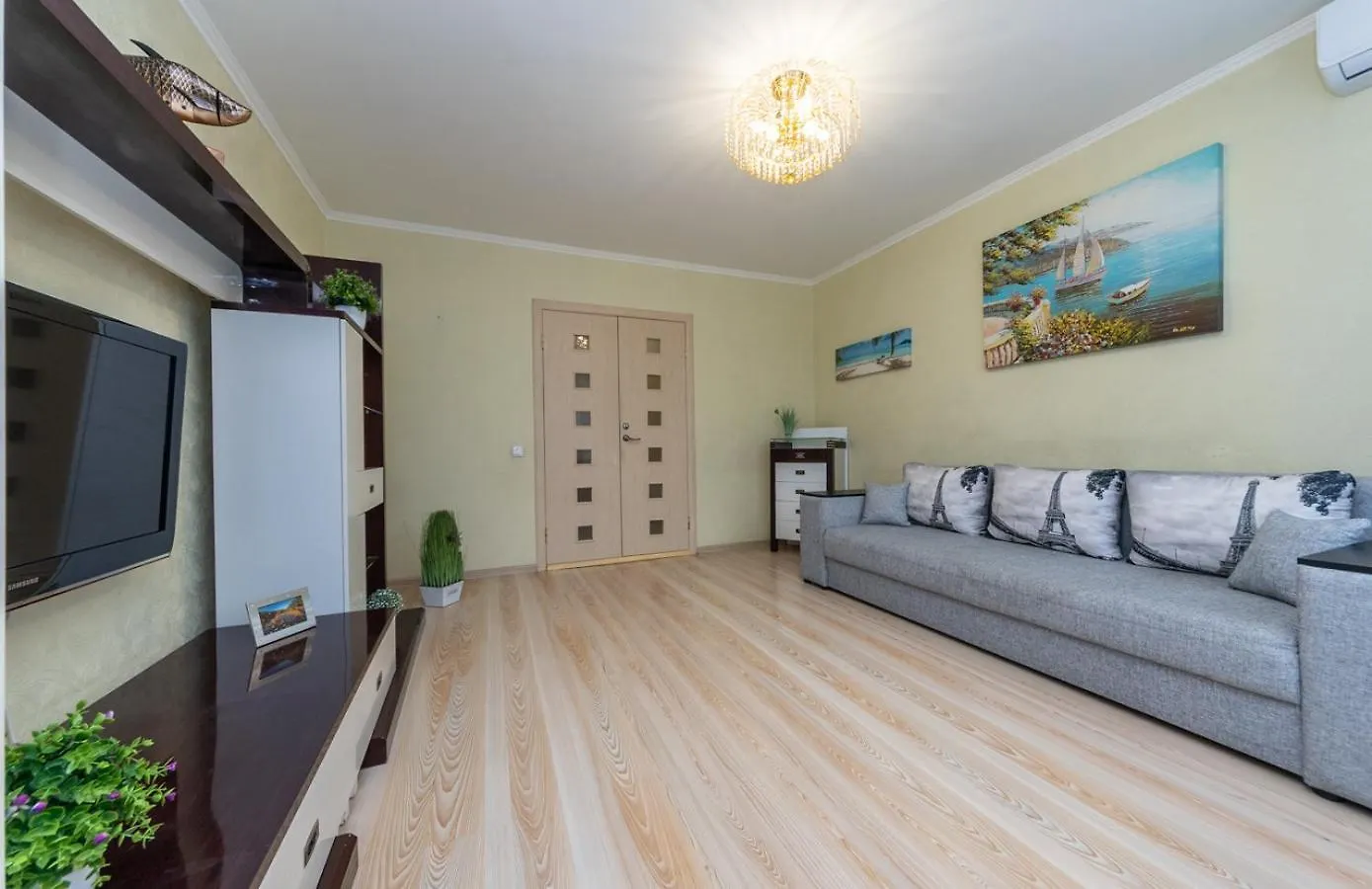 2 Rooms Apartment Near Metro Teremky Kiev 0*,  Ucrânia